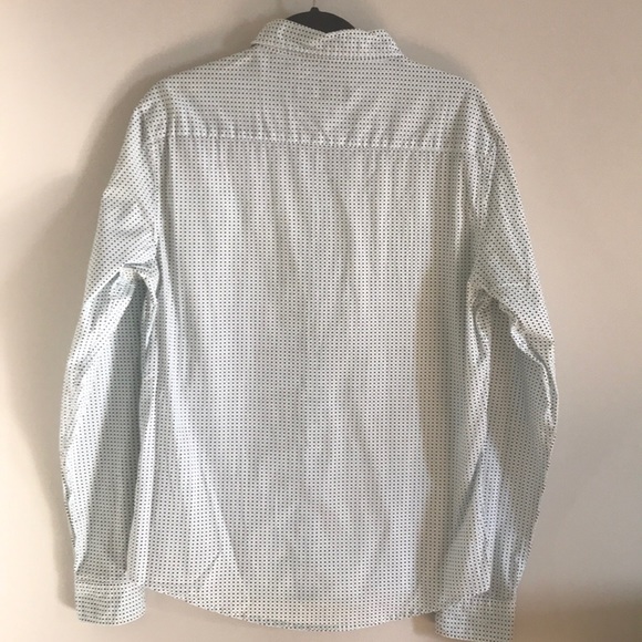 Definitive New York Men’s Button Down Shirt - Picture 5 of 6